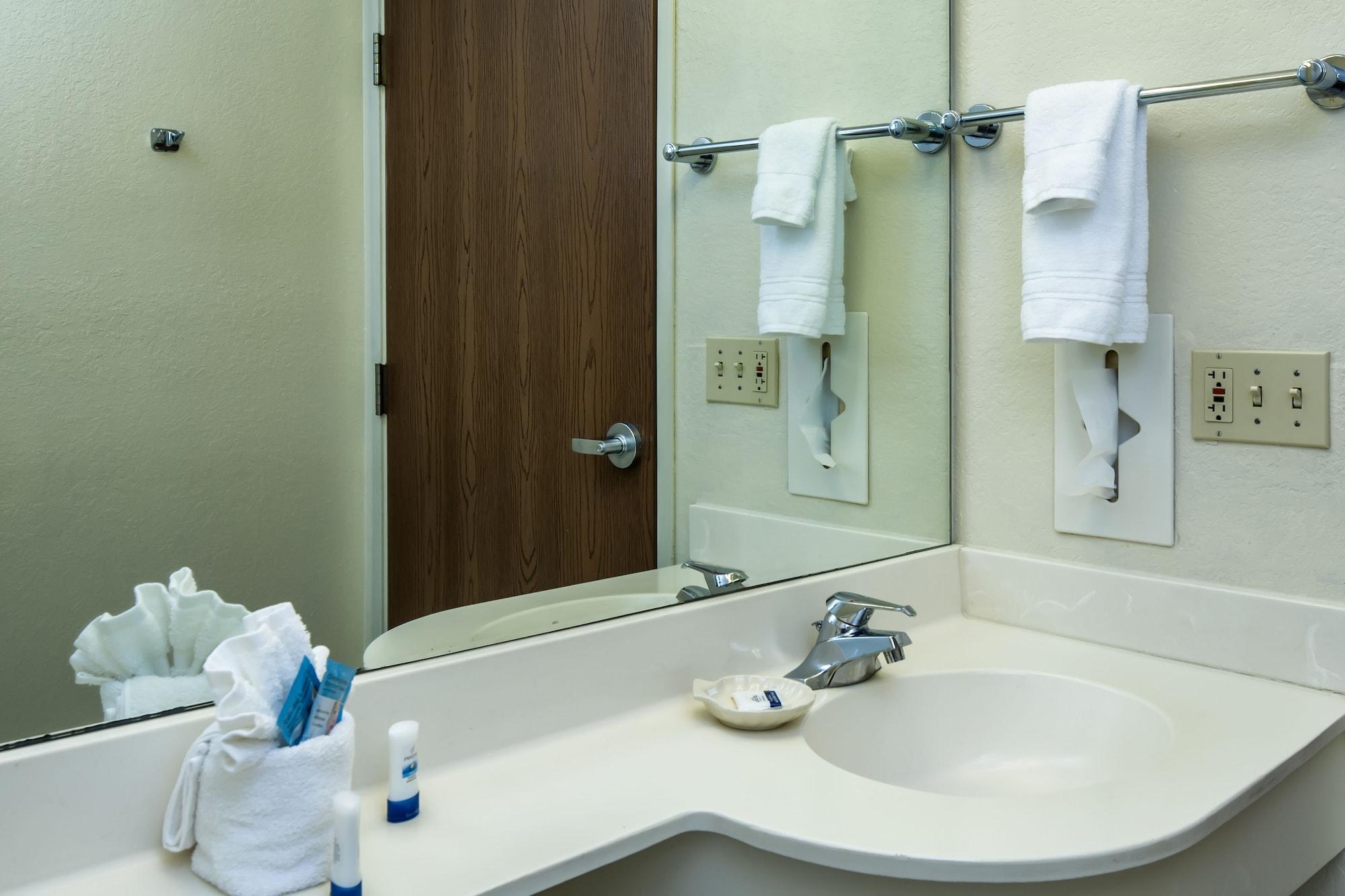Microtel Inn & Suites Leesburg Ngoại thất bức ảnh