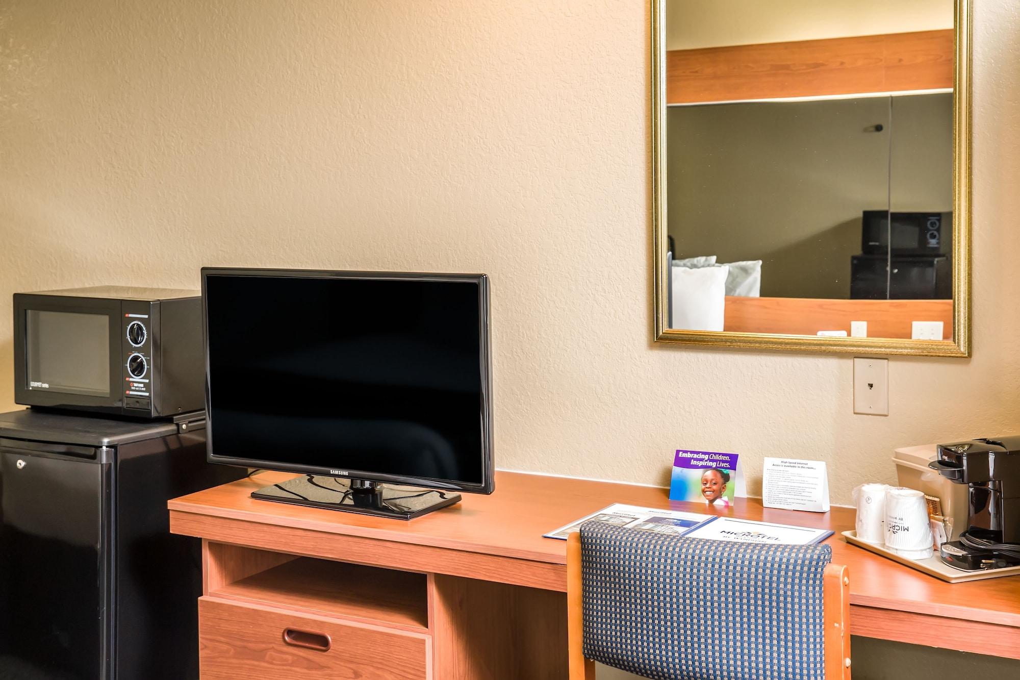 Microtel Inn & Suites Leesburg Ngoại thất bức ảnh