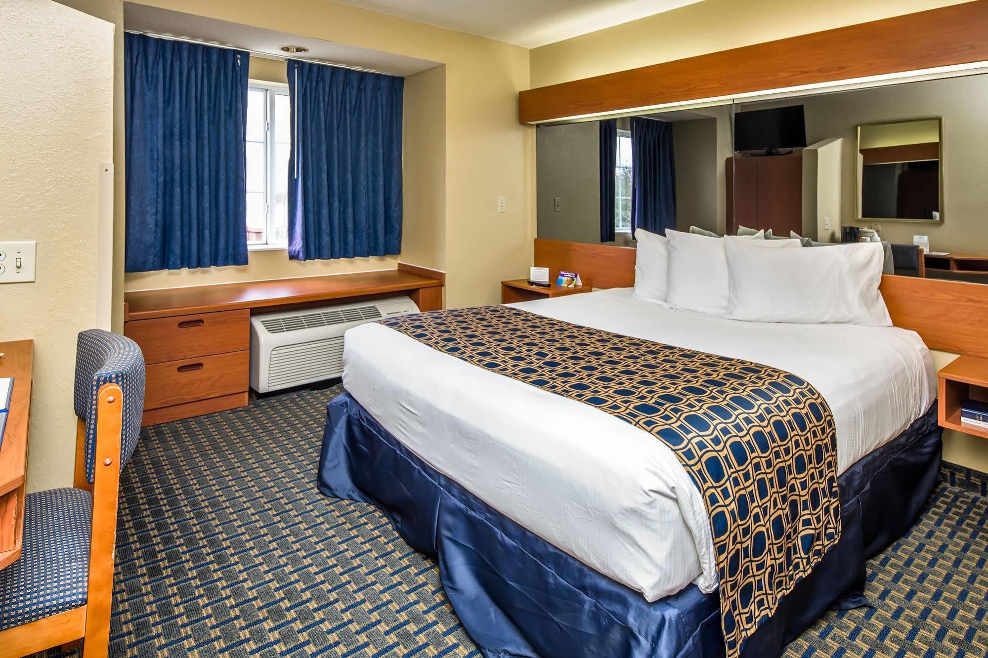 Microtel Inn & Suites Leesburg Ngoại thất bức ảnh