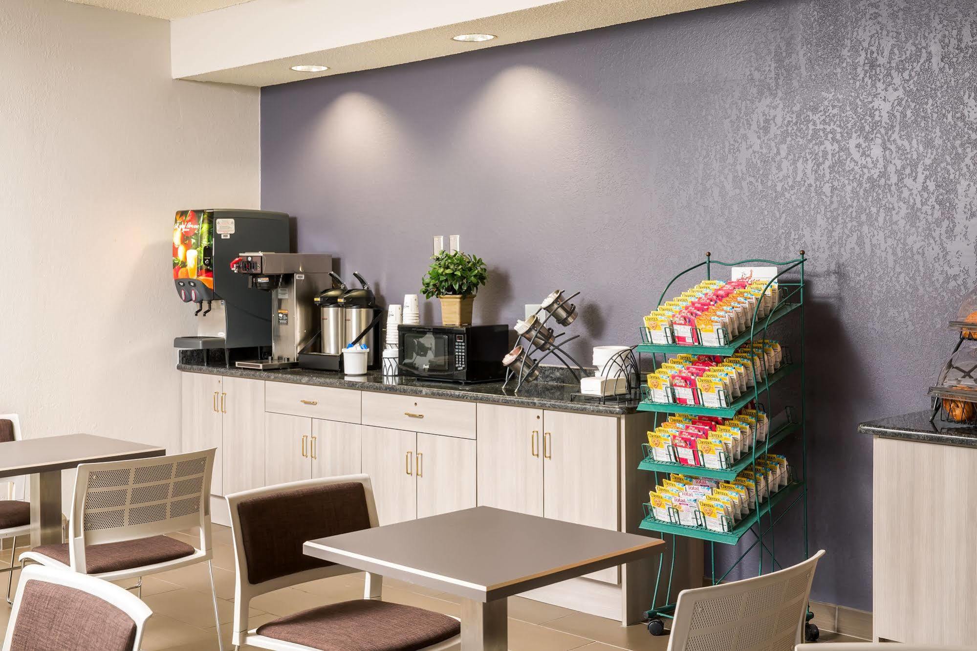 Microtel Inn & Suites Leesburg Ngoại thất bức ảnh