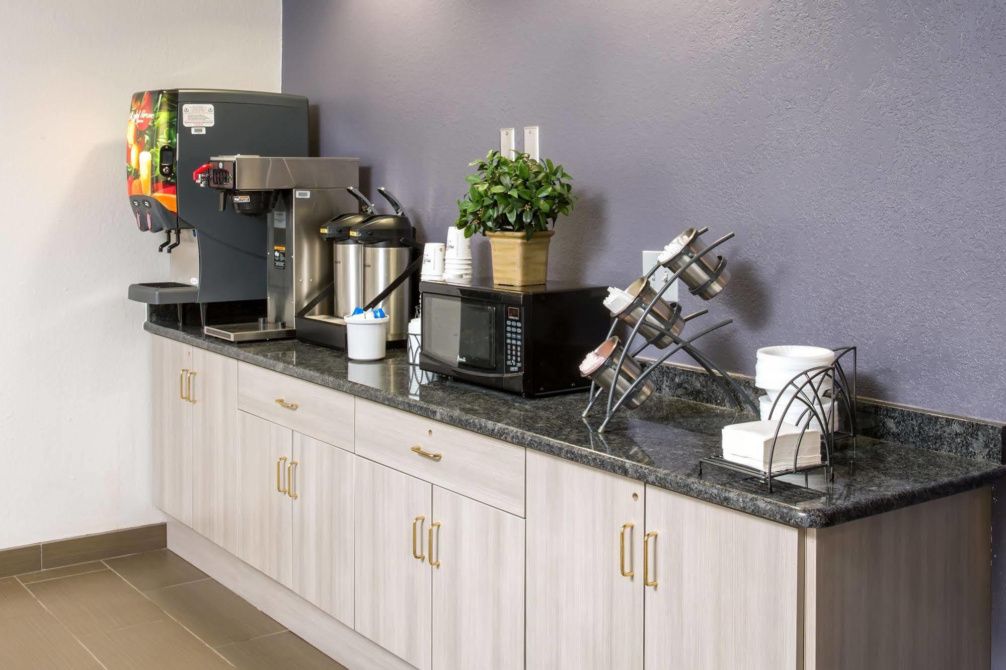 Microtel Inn & Suites Leesburg Ngoại thất bức ảnh